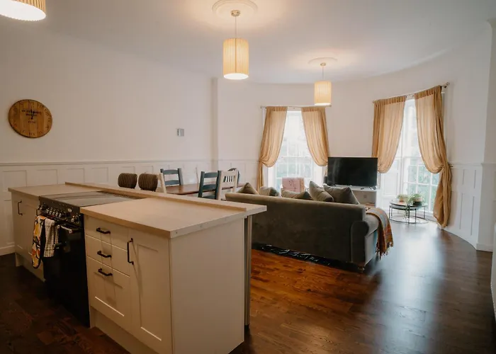 Slateford House 1770 Luxury Aparthotel By The House Of Danu
